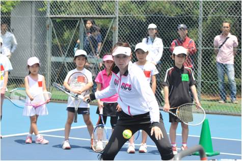 杉山愛　テニス　クリニック 2013